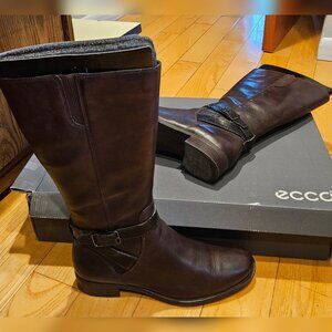 Ecco Women’s Brown Knee-High Leather Boots Size 41 – Worn a few times, With Box